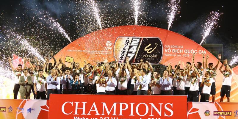 Bóng đá Việt Nam đang trỗi dậy và ngày càng mạnh mẽ