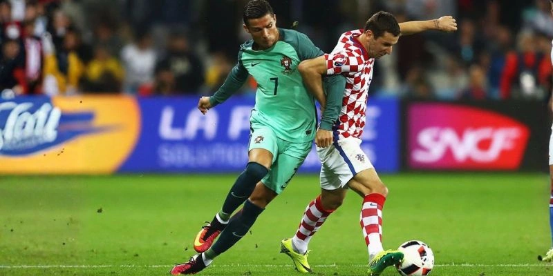 Các trận giao hữu ĐTQG nổi bật trên toàn cầu